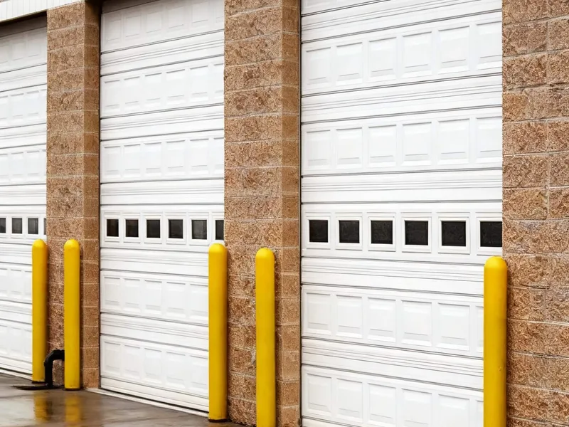 S-Checkerboard Sectional Garage Door